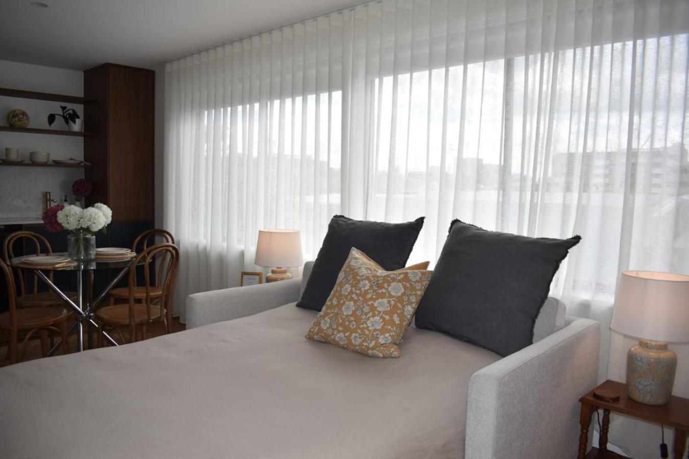 Holiday home King Beds With Fireplace And Bath With Parking And Location Hobart